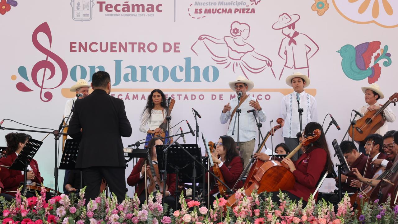 PRESIDENTA MUNICIPAL ROSI WONG FORTALECE ACTIVIDADES CULTURALES CON PRIMERA PRESENTACIÓN DE SON JAROCHO EN TECÁMAC