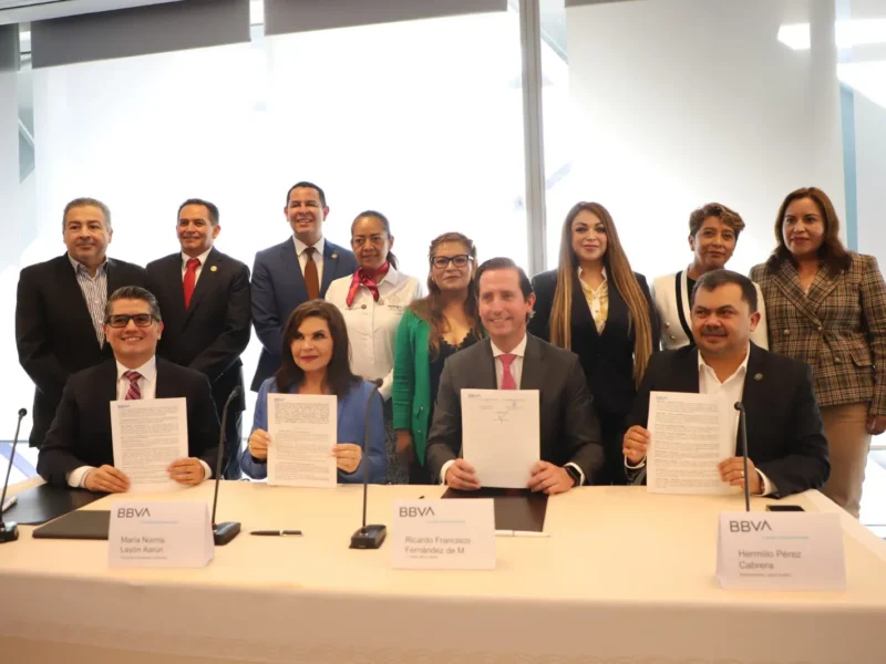 Participa Alcaldesa de Tecámac en la Firma de Convenio de Colaboración Entre AALMAC y BBVA