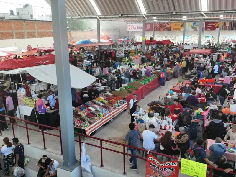 Ponen en Funcionamiento el Bazar de las Abejas en Tecámac Centro para Reordenar el Comercio