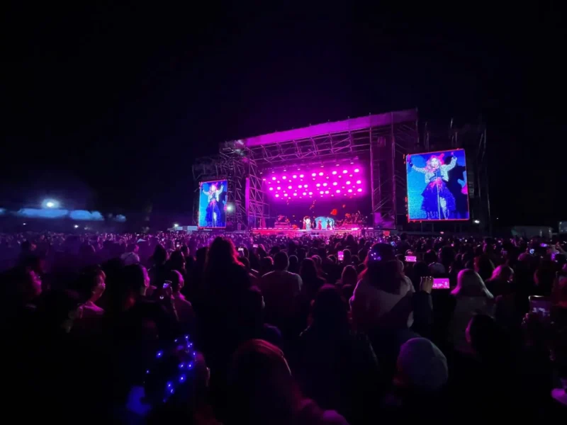 En Orden y sin Incidentes el Concierto de Gloria Trevi en Tecámac
