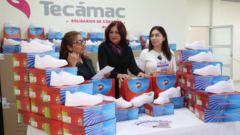 Entrega Gobierno de Tecámac Cerca de 50 mil Pares de Tenis Escolares