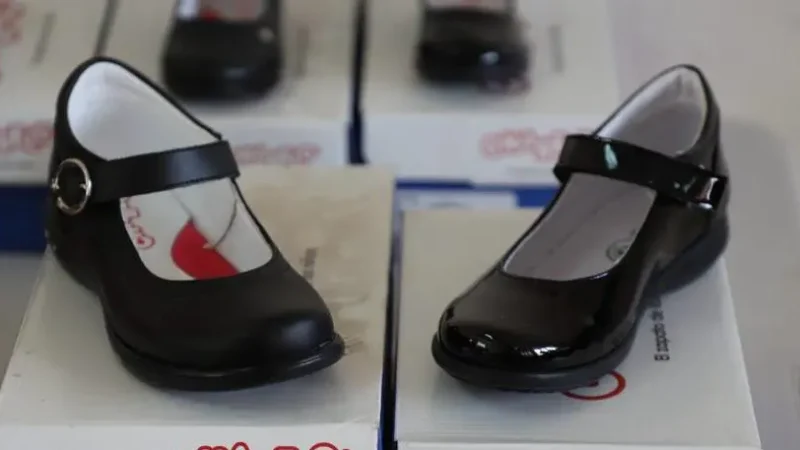Inicia el Programa “Pasos del Bicentenario” para la Entrega de Zapatos Escolares Gratuitos