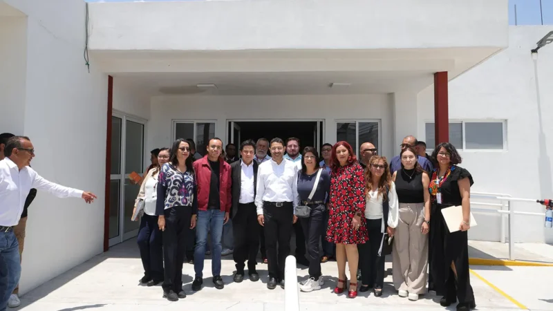 Supervisan Rosi Wong y Martí Batres Atención en Unidades Médicas de Tecámac
